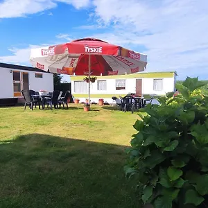 https://domki-kempingowe-kolobrzeg-kadzielno.kolobrzeghotels.com